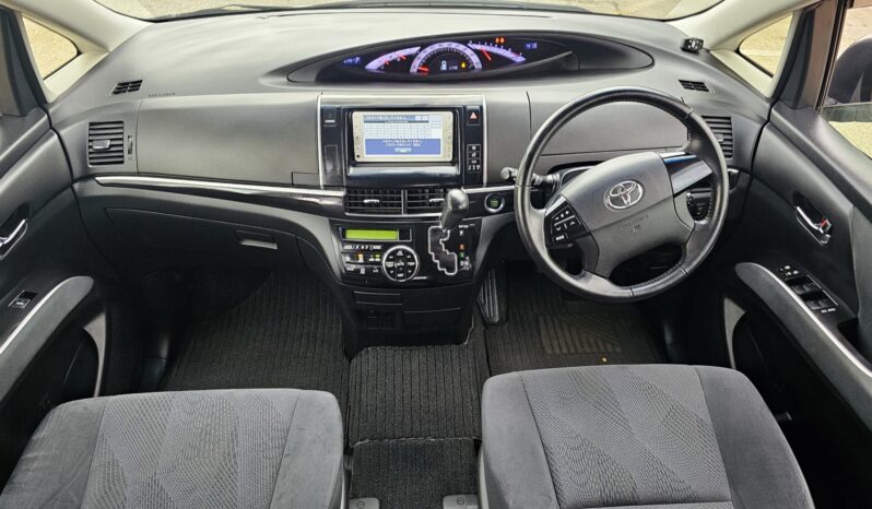 Toyota Estima Aeras 2.4L Petrol 7 Seater Automatic MPV full