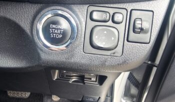 Toyota Yaris 1.33 Dual VVT-i Design Multidrive S Euro 6 5dr full