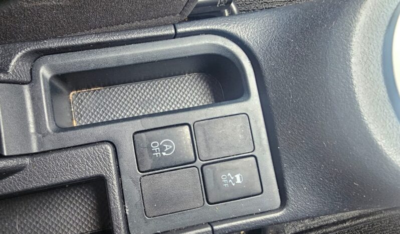 Toyota Yaris 1.33 Dual VVT-i Design Multidrive S Euro 6 5dr full