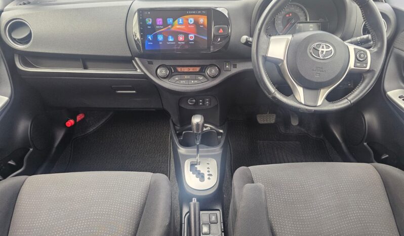 Toyota Yaris 1.33 Dual VVT-i Design Multidrive S Euro 6 5dr full