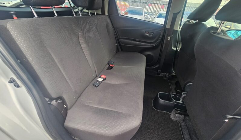 Toyota Yaris 1.33 Dual VVT-i Design Multidrive S Euro 6 5dr full