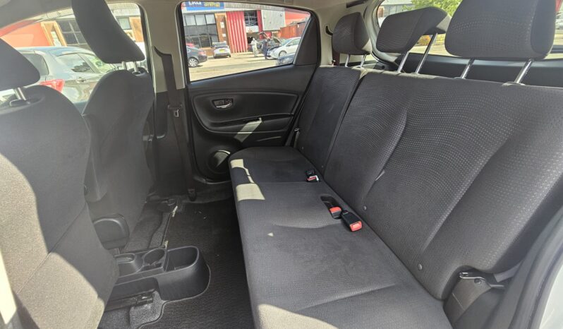 Toyota Yaris 1.33 Dual VVT-i Design Multidrive S Euro 6 5dr full