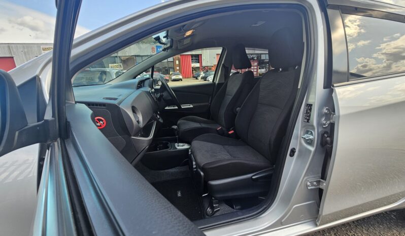 Toyota Yaris 1.33 Dual VVT-i Design Multidrive S Euro 6 5dr full