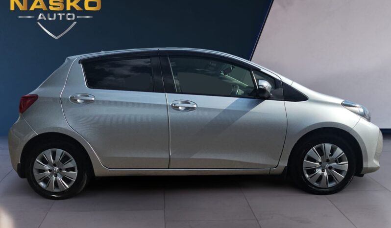 Toyota Yaris 1.33 Dual VVT-i Design Multidrive S Euro 6 5dr full