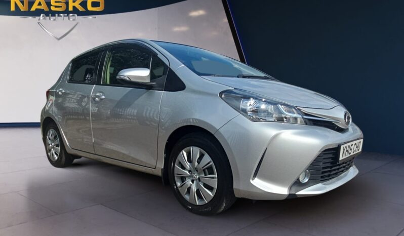 Toyota Yaris 1.33 Dual VVT-i Design Multidrive S Euro 6 5dr full