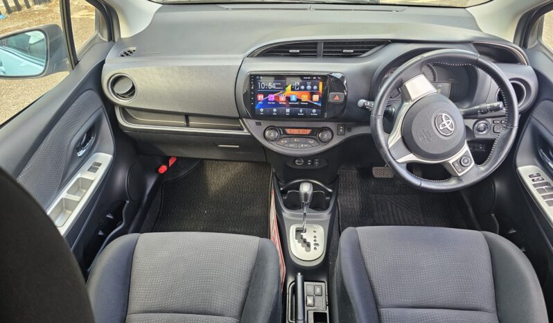 Toyota Yaris 1.33 Dual VVT-i Design Multidrive S Euro 6 5dr full